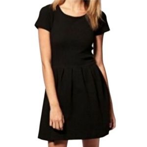 💰PRICE DROP💰Basketweave Fit and Flared Dress